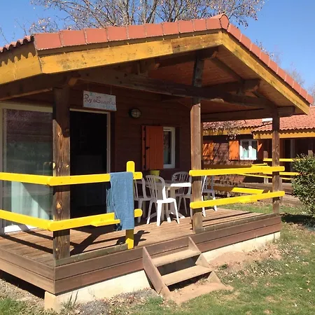 Campsite Le Pont D'allagnon Lempdes sur Allagnon
