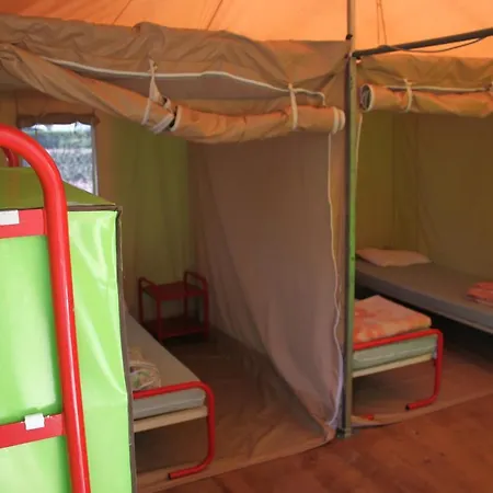 Le Pont D'allagnon Campsite Lempdes sur Allagnon