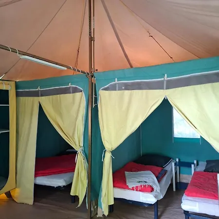 Campsite Le Pont D'allagnon Lempdes sur Allagnon